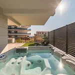 Apartmán Modern With Whirlpool & Few Steps Away From The - Borik, Zadar
